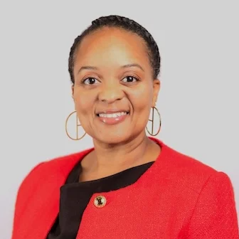 headshot of Akilah Mance '05