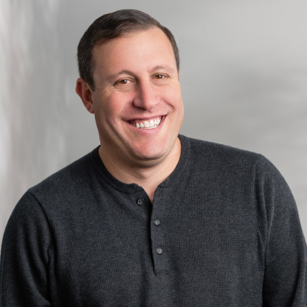 headshot of Chris Noble '00