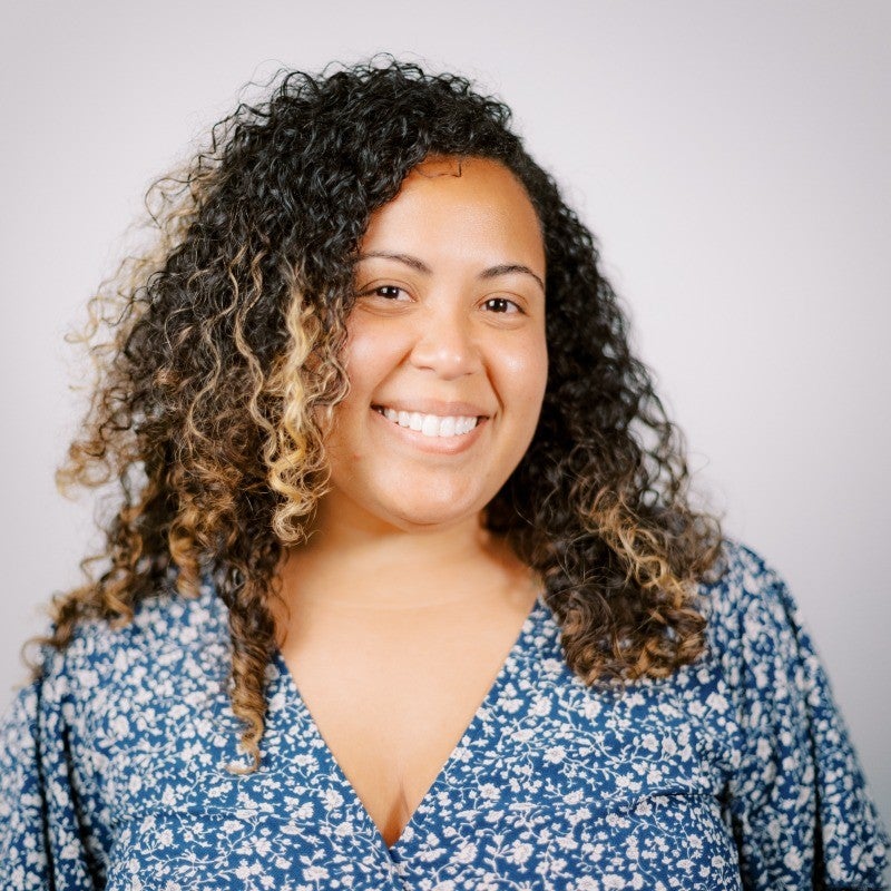 headshot of Alicia Burns-Wright '08