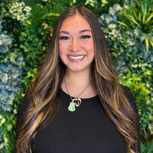 Caitlyn Axelrod headshot