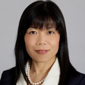 Beverly Bian '04